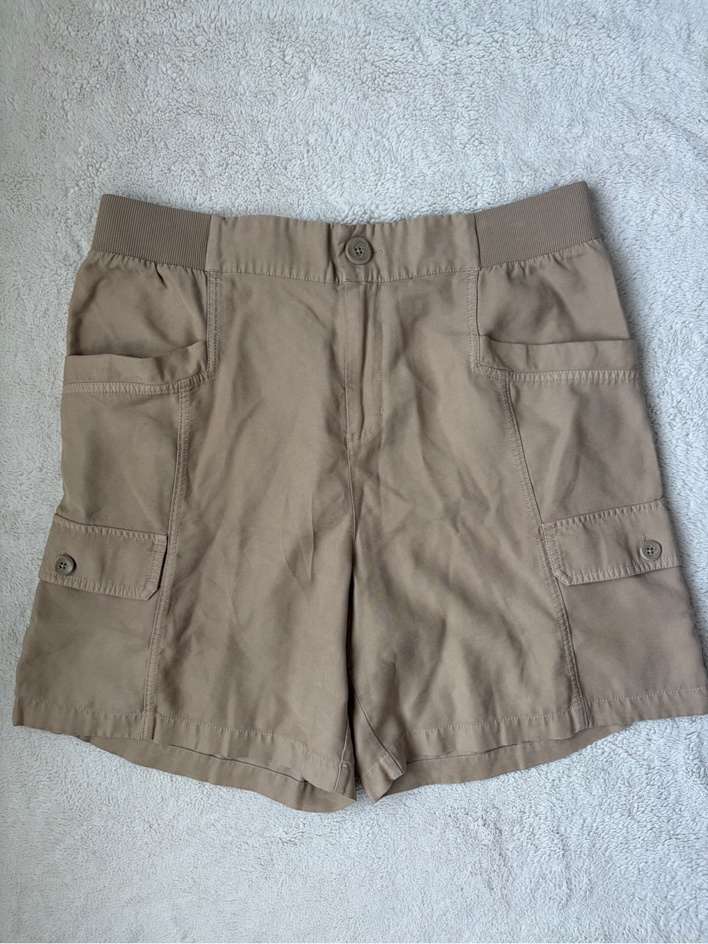 Like New Soft Surroundings Women's Cargo Utility Shorts in Tan Size Large